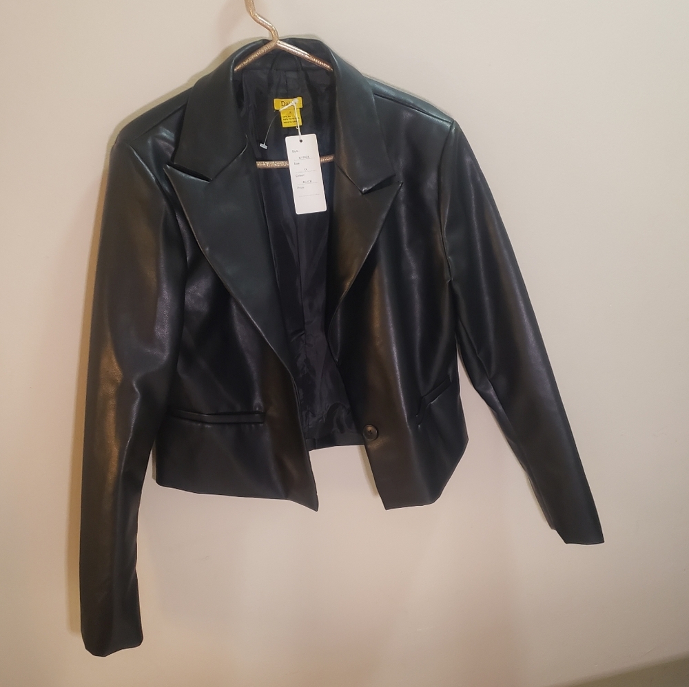 DAISY Women's Black Faux Leather Jacket Size 1X NWT
